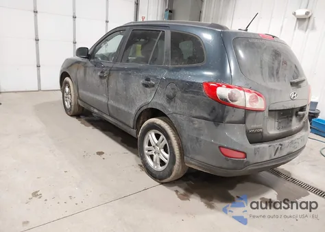 2010 Hyundai Santa Fe Gls z USA, uszkodzony, nr VIN 5NMSGDAB5AH368140